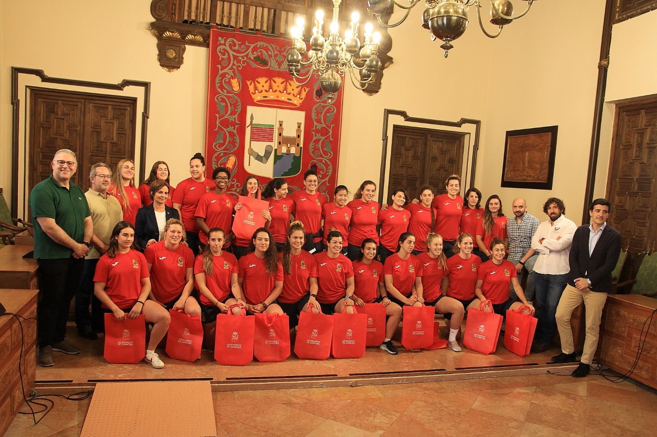 Presentación del Partido de las Estrellas Iberdrola en el Ayuntamiento de Zamora