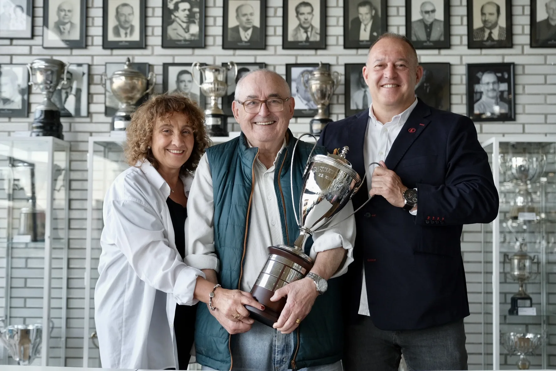 El trofeo Ràfols, nueva presea de la Copa del Rey para honrar la memoria del rugby español