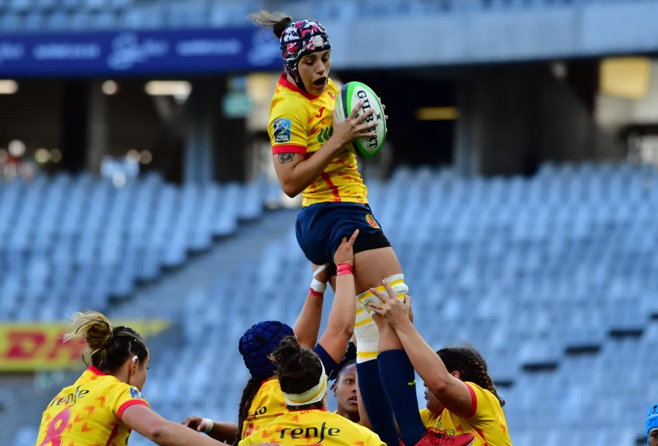 Las Leonas caen luchando 36-19 ante una granítica Sudáfrica