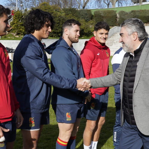El presidente del CSD felicita a Los Leones por la clasificación mundialista