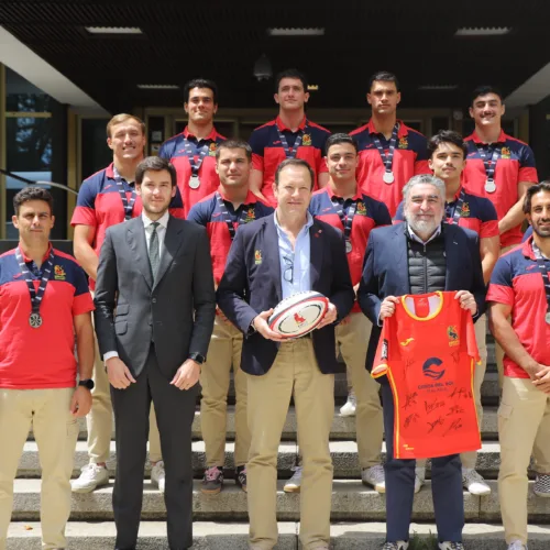 Rodríguez Uribes felicita a Los Leones7s por su plata mundial