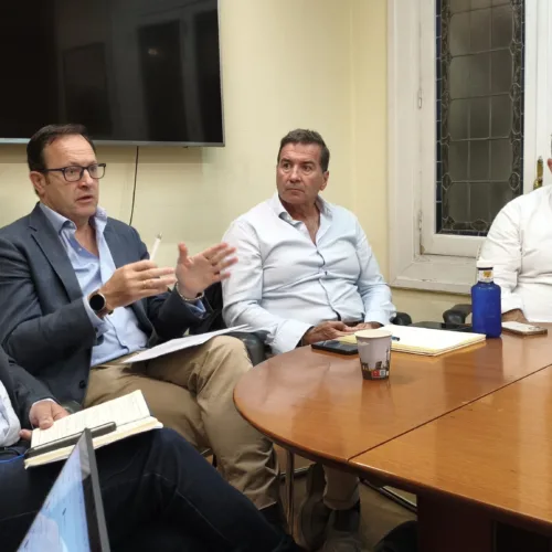 La Real Federación Española de Rugby presenta su visión de futuro en un desayuno informativo con medios especializados
