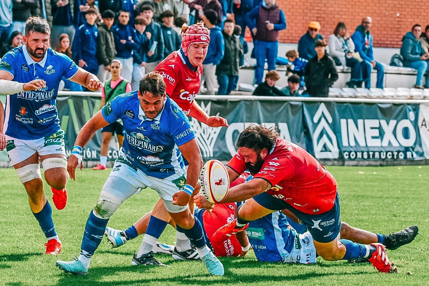 El VRAC defiende el liderato en una jornada con duelos directos por la parte alta