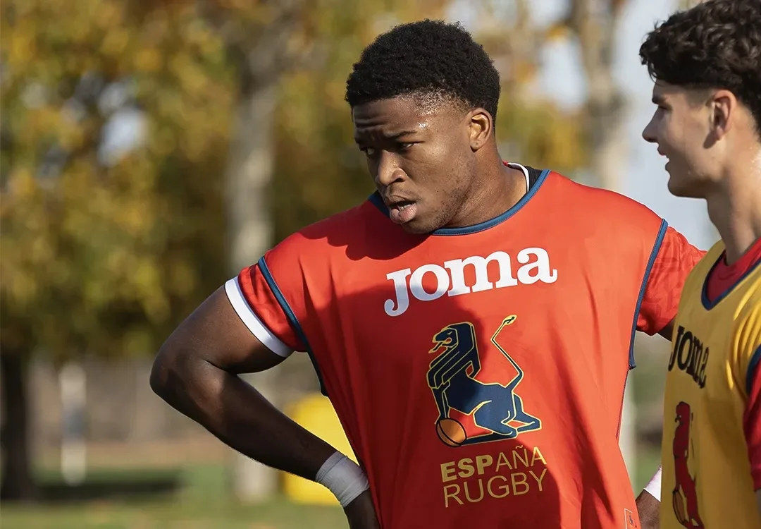 La ilusionante y novedosa alineación de Bouza para medirse a Inglaterra A