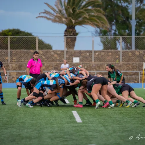 Gaztedi Neskak se impone a CN Poble Nou y asciende a DHB femenina