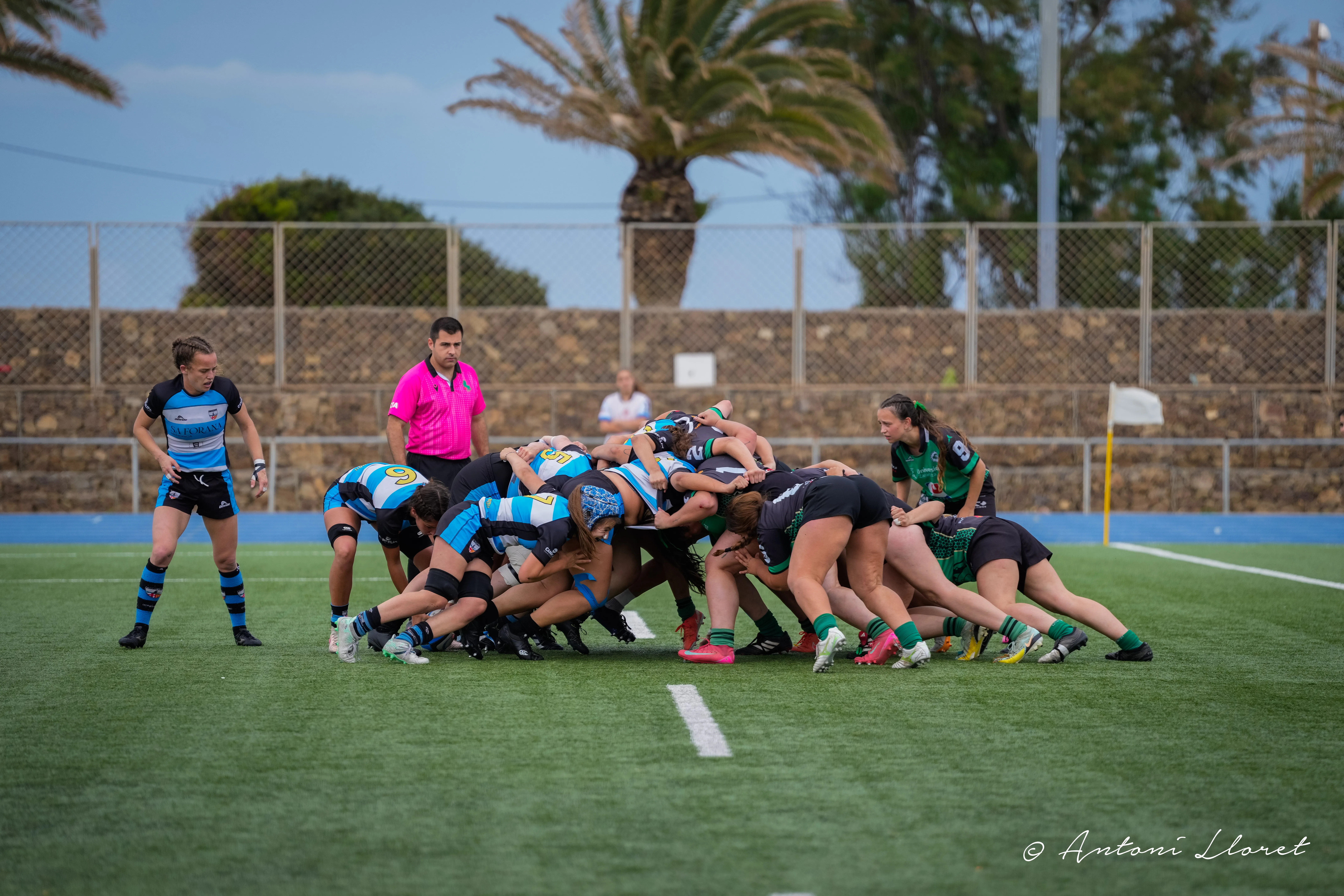 Gaztedi Neskak se impone a CN Poble Nou y asciende a DHB femenina