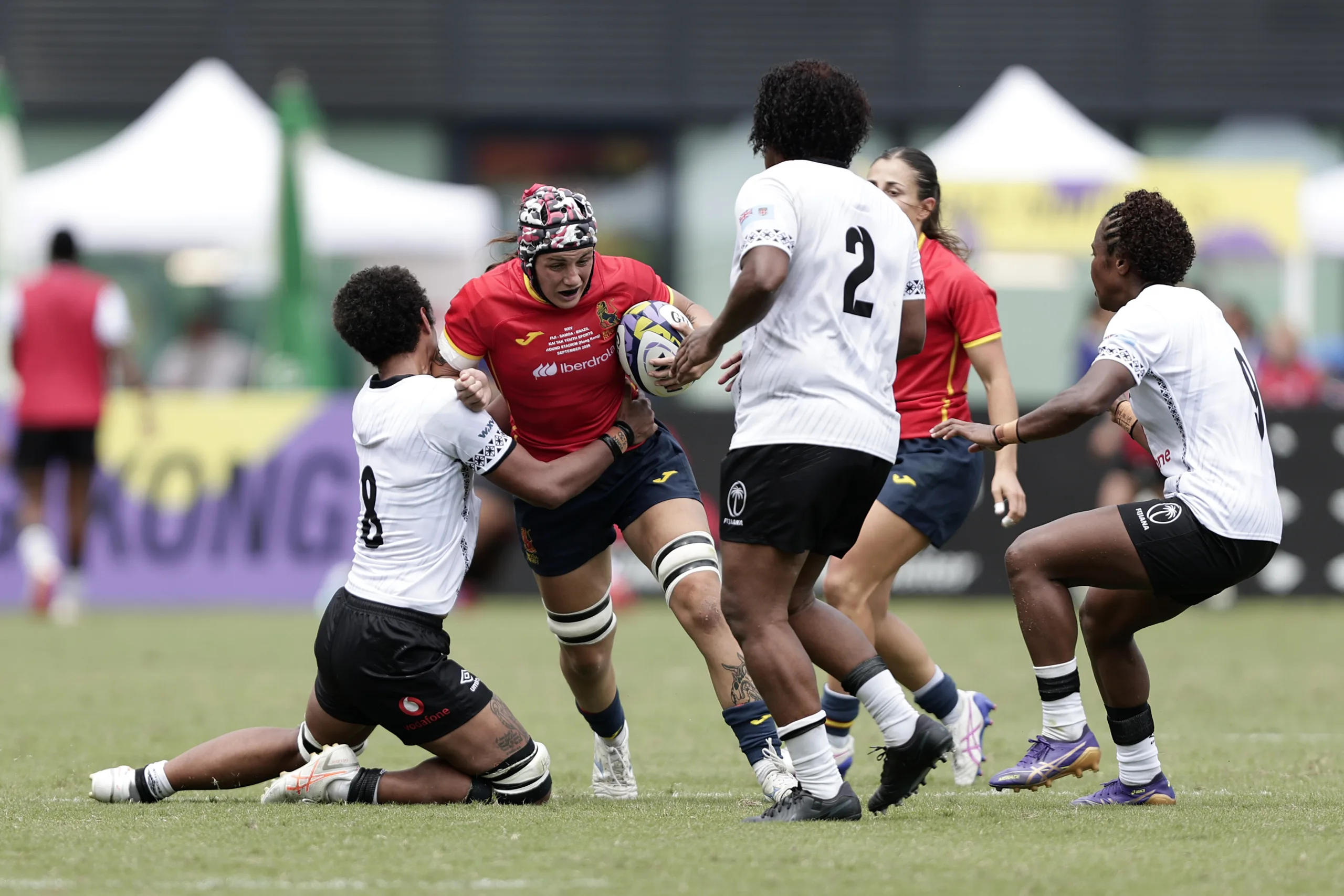 España se queda a las puertas de superar a Fiyi en un debut con muy buen juego de Las Leonas (32-38)